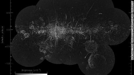 Hundreds of mysterious strands found at the heart of the Milky Way